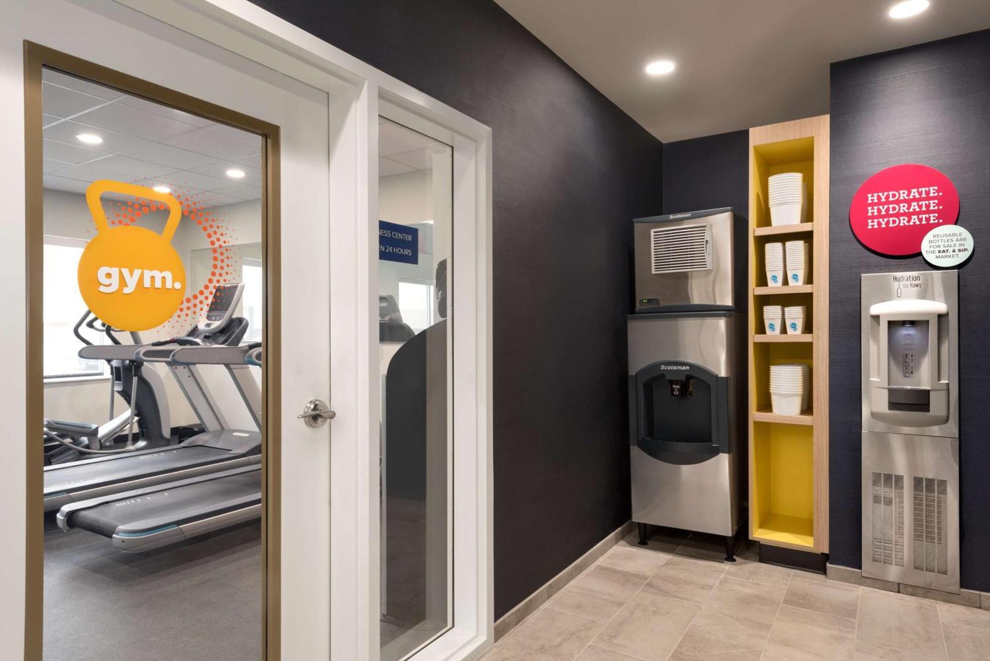 Tru By Hilton Cedar Rapids Westdale Ξενοδοχείο Εξωτερικό φωτογραφία
